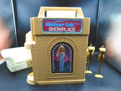 glamour gals case